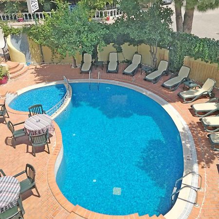 Bade Hotel Kemer Exterior foto