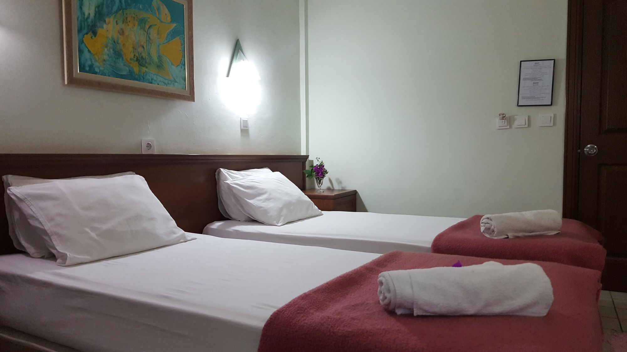 Bade Hotel Kemer Exterior foto